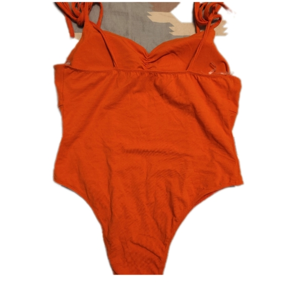 SO orange bodysuit - Picture 2 of 4